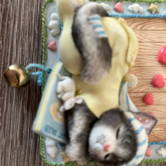 Enesco Calico Kittens Hanging Plaque, “Cats are Angels With Fur” 1996 - Picture 2 of 12